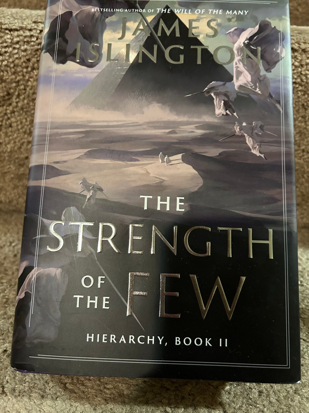 Book Review: “The Strength of the Few” by James&nbsp;Islington